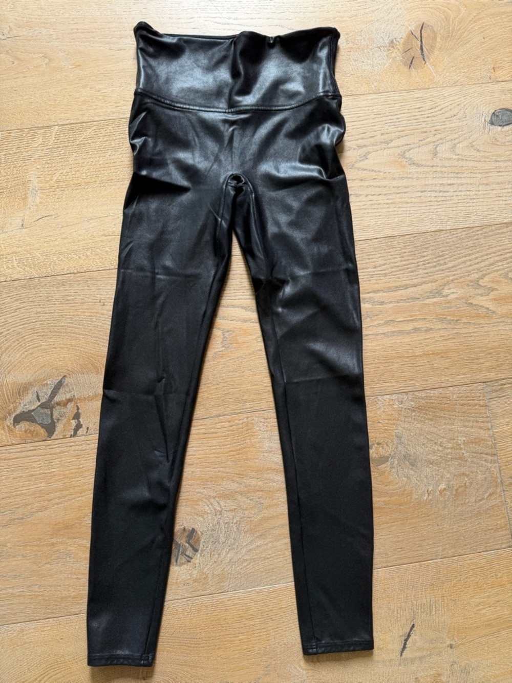 Spanx Black Faux Leather High-Waist Leggings size small
worn once